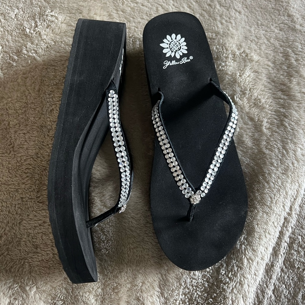NWT Yellowbox Custard Black Sandals - Picture 8 of 9